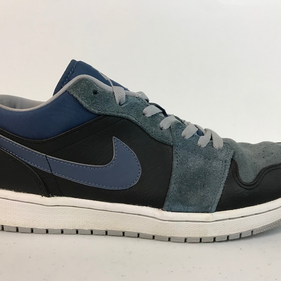 Nike Air Jordan 1 Low Mens Size 12 Black/Wolf Grey Nike Air Jordan 1 Low Mens Size 12 Black/Wolf Grey